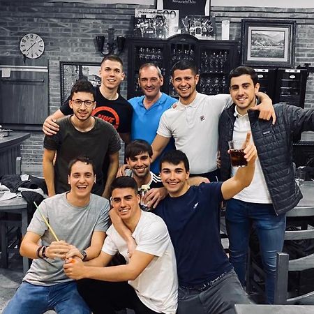 Hostal Ardoi Zizur Mayor Luaran gambar
